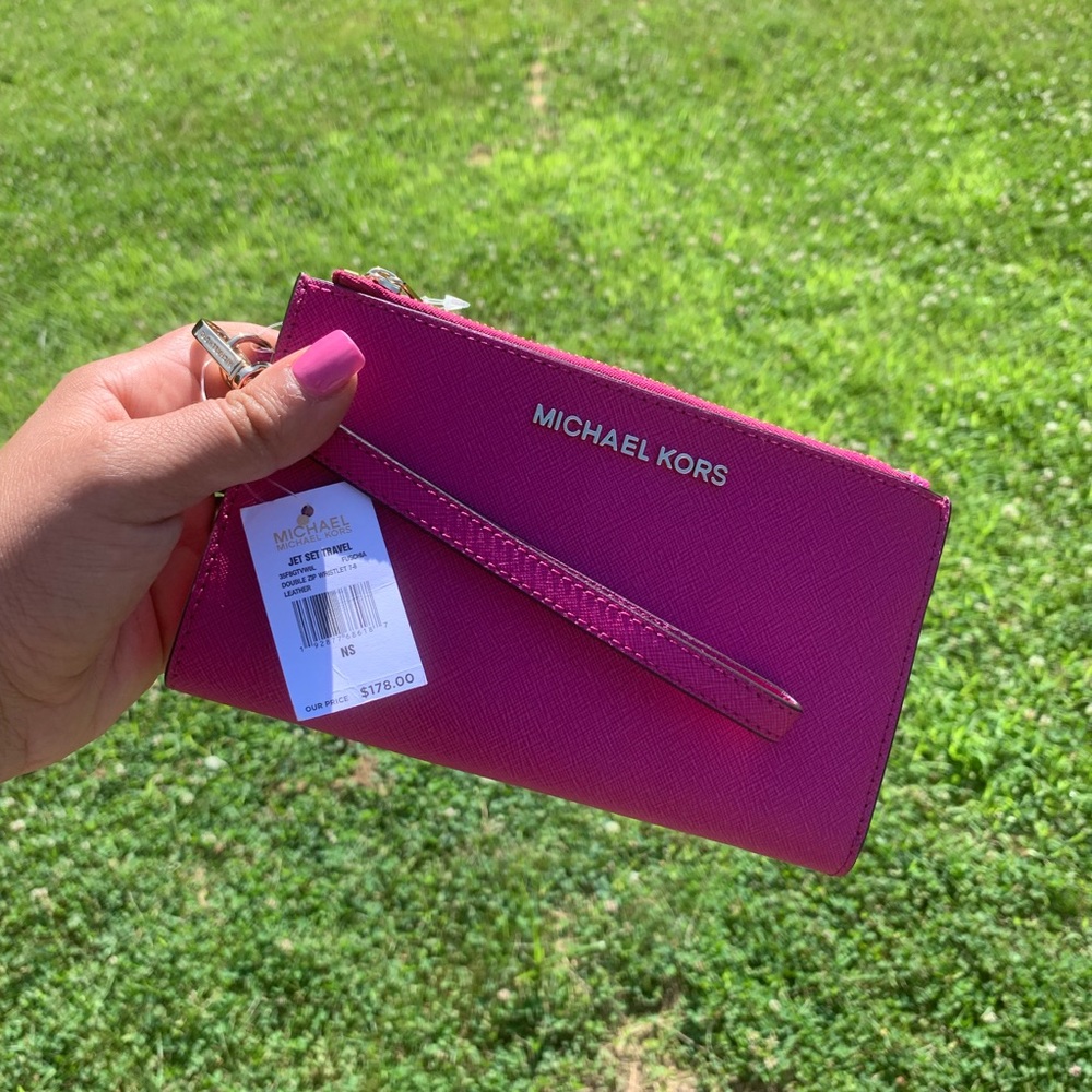 Michael kors Jet Set Double Zip Wallet